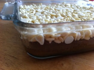 flourless_blonde_brownies1