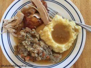 Ways to Make Hosting Easy on Thanksgiving