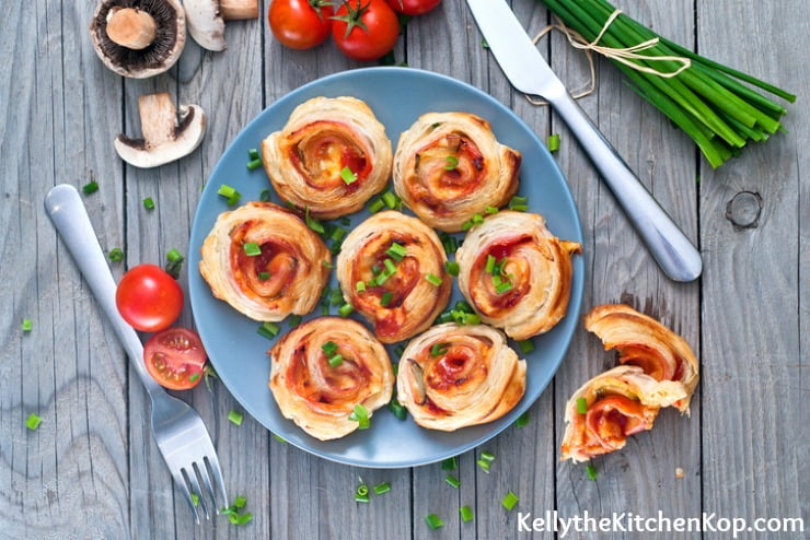 Crescent Roll Pizza Pinwheels