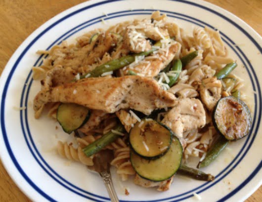 Mediterranean chicken, pasta and veggies.jpg