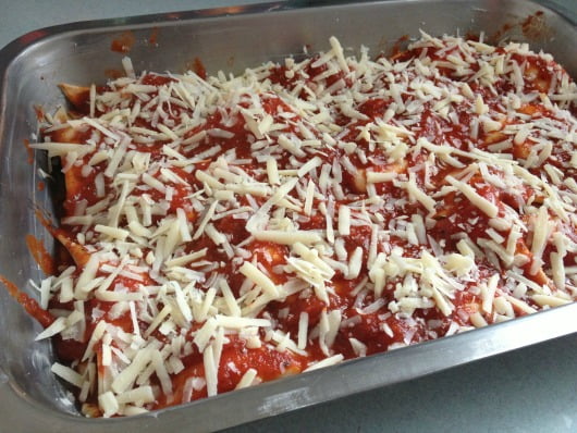 3-cheese-ravioli-parm