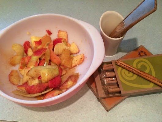 apples with fresh cinnamon